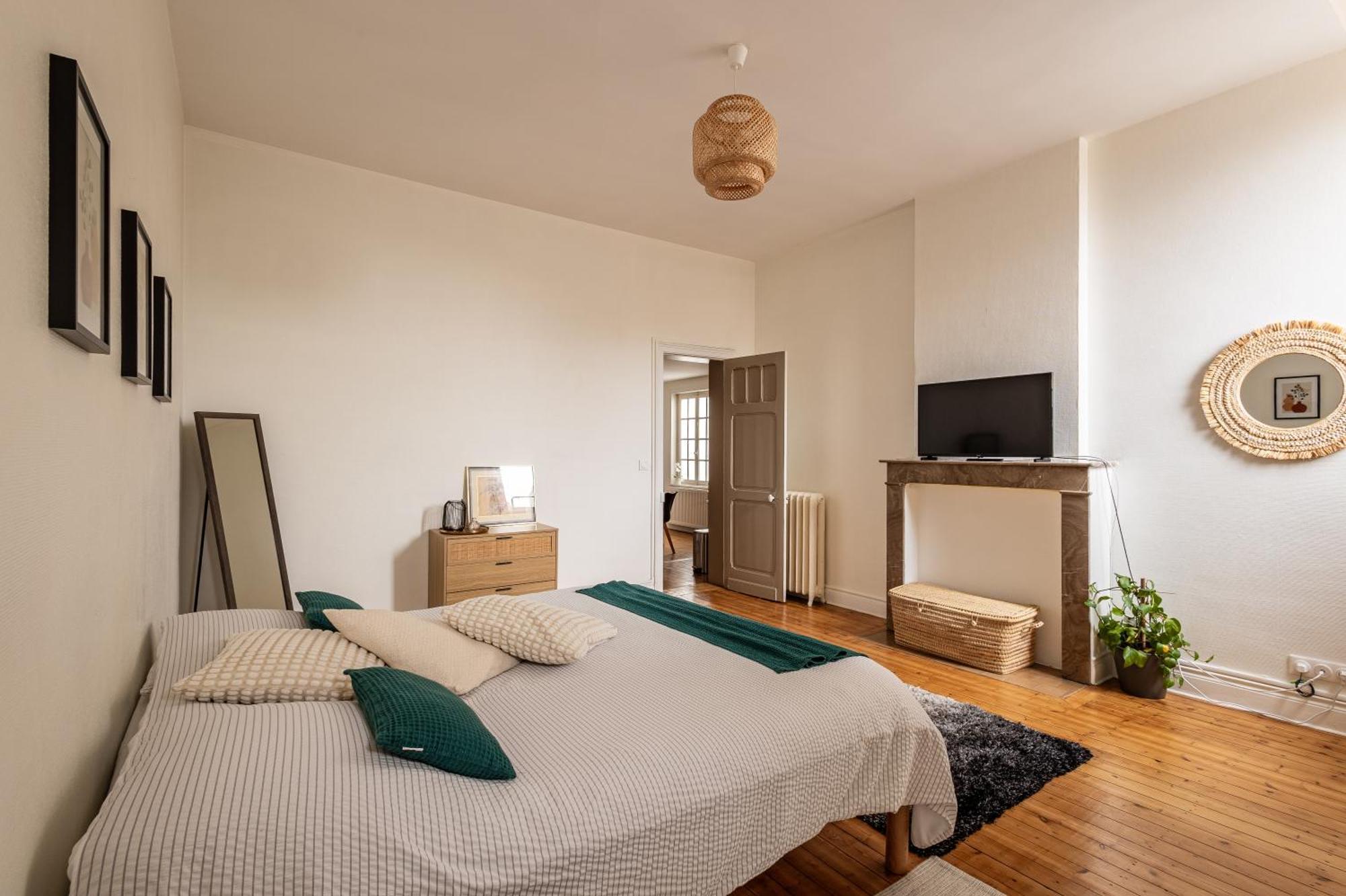 Hotel Particulier - Le 119 Valenciennes Exterior photo